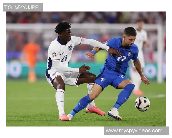 凯恩的足球传奇之路:从青涩少年到世界顶级前锋的蜕变与荣耀